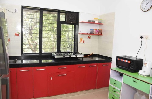 Kandivali East House | Tulsi Home Stay