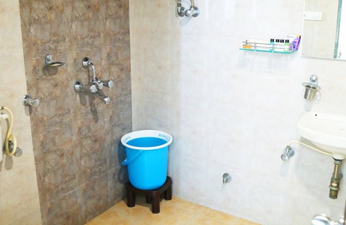 Andheri Hotel | Turtle Hotel
