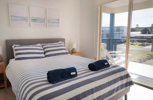 Middleton House | Two Blue Doors - All Linen Included