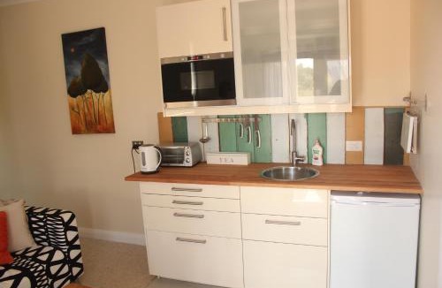 Armidale Apartment | Twodogfolly