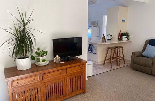 Rye House | Tyrone Beach Escape