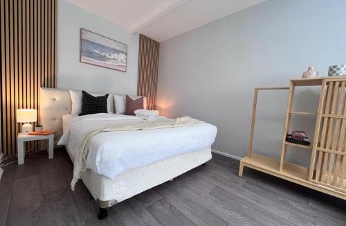 Norman Park Apartment | u2 Cute Fresh Unit Quiet Centre NewAC SmartTV