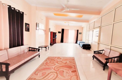 Tapovan Hostel | UbEx Home Rishikesh - Hostel