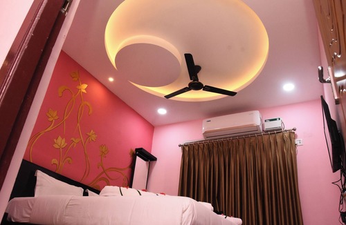 Mayiladuthurai Hotel | Uma Residency