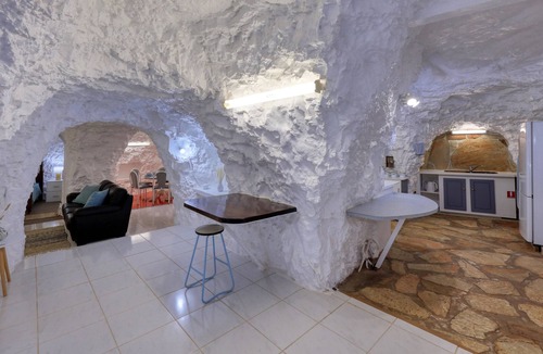 New South Wales Outback House | Underground Dugout - Outback Plains View