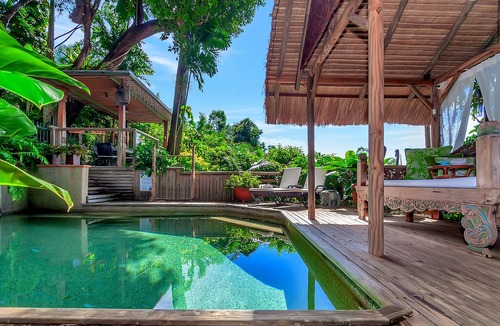Freshwater House | Unique, tropical rainforest getaway