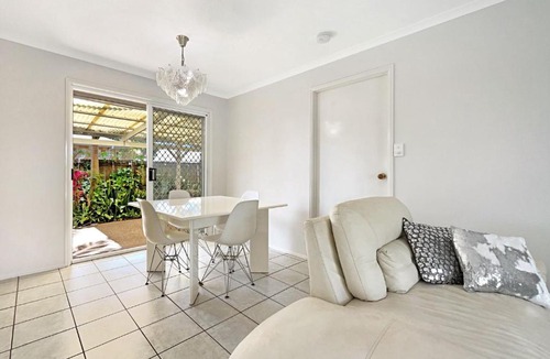 Marcoola Apartment | Unit 1 18 Lorraine Avenue