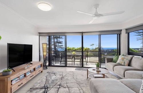 Coolum Beach Apartment | Unit 1 'Phoenix'/1736 David Low Way, Coolum Beach