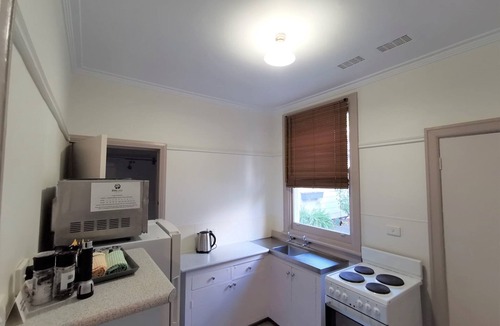 Bright Cottage | Unit 1 - Two Bedroom - HomeAway
