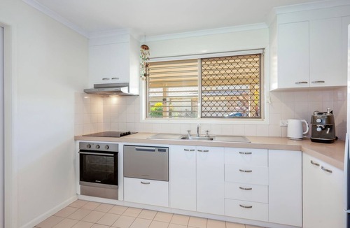 Bargara Apartment | Unit 13 Lakeview Park Bargara