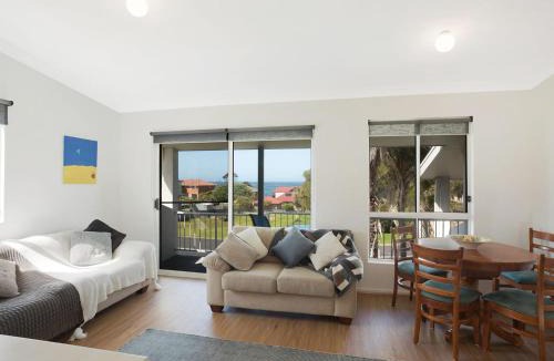 Dalmeny Apartment | Unit 2 43 Noble Parade Dalmeny