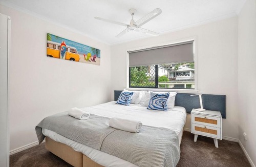 Coolum Beach Apartment | Unit 4 The Rocks