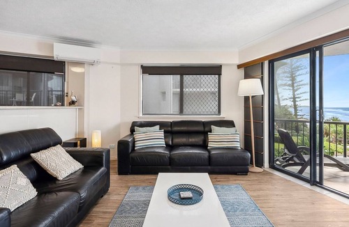 Coolum Beach Apartment | Unit 4 'The Rocks', Coolum Beach