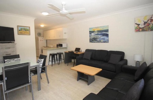 Arcadia House | Unit 5 Beachcomber, Arcadia