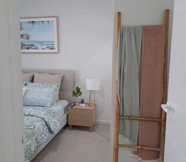 Woombye House | Unwind in Woombye
