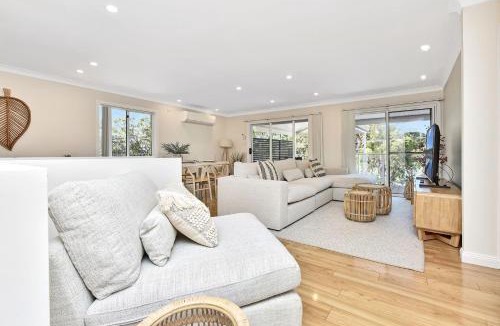 Wangi Wangi House | Upper Deck On Dobell