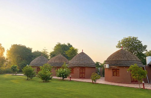 Gurugram Resort | Urban Dhani