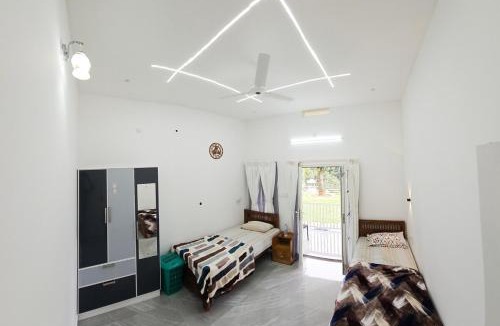 Udumbanchola Apartment | Uthuppan's 2 bedroom first floor