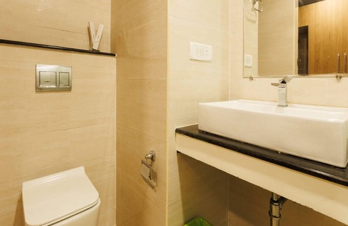 West Mambalam Hotel | V V Grand