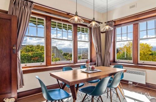 East Launceston House | Vagabond s Rest