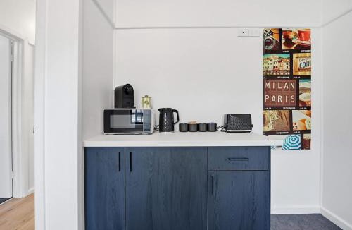 Perthville Apartment | Vale Road Studio Two - 3 Minutes to CBD