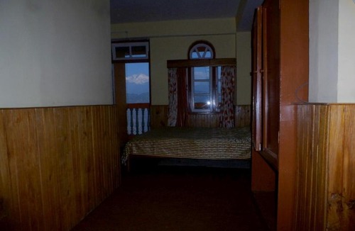 Geyzing House | Vamoose Kanchan Valley