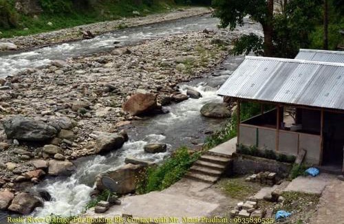 Pedong House | Vamoosetrail Reshi River Cottage