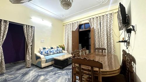 Varanasi Villa | Varanasi Bliss Stay
