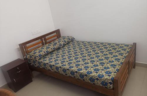 Varkala Hotel | Varkala Railview tourist home