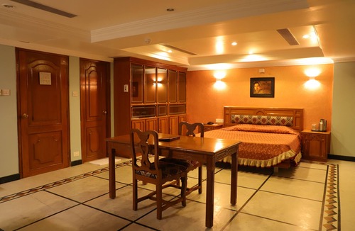 Egmore Hotel | Vestin Park