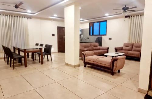 Mahabaleshwar Villa | VIDHI VILLA -Besides Valley View 360 with Luxurious Swimming pool & AC