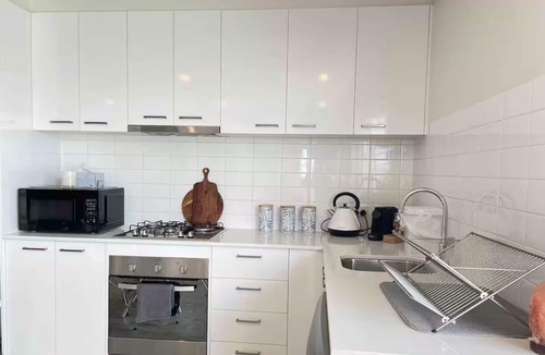 Brunswick North Apartment | View on Albion - two bedroom apartment