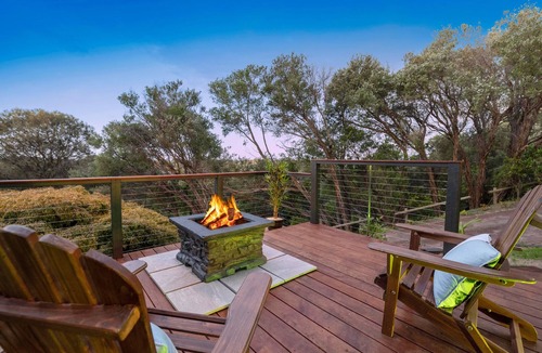 Tootgarook House | ViewHaven - Panoramic Bay View Accommodation