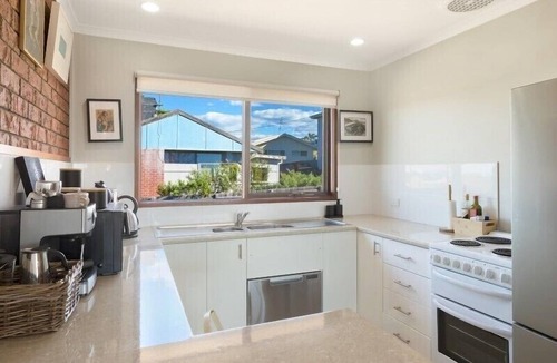 Tathra Resort | Viewpoint - Sparkling Coastline Views