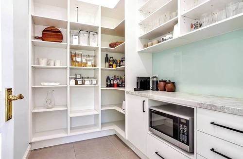 Chandlers Hill House | Vigneron Retreat Minutes to McLaren Vale Wineries