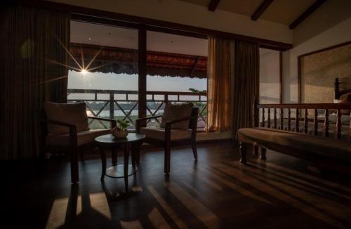 Kumbalam Hotel | VIHARA By CMK