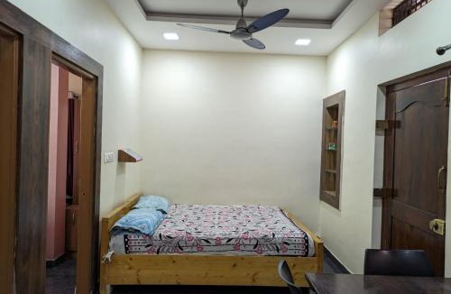 Kamalapur Bed & Breakfast | Vijayanagara Home Stay