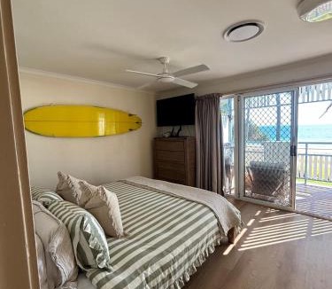Brisbane Waterfront Apartment | Villa 18