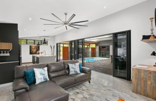 Redlynch House | Villa 31 - Balinese Style Home With Heated Pool