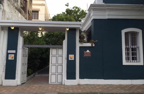 White Town Bed & Breakfast | Villa Helena