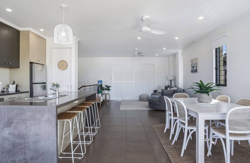 Evans Head Apartment | Villa Sangiovese - Unit Two - 2-2 Heath Street