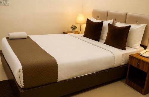 Patna Hotel | Vinayaka