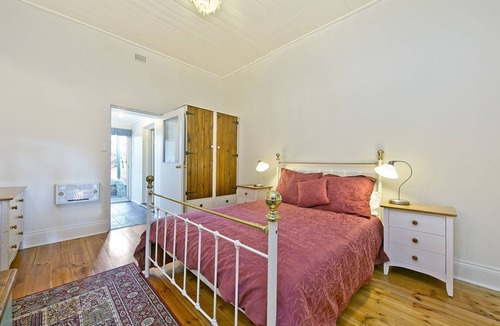 Talunga Bed & Breakfast | Vineyard House - Gumeracha
