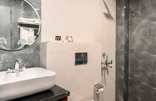 Allahabad Hotel | Virasat Hotel by Triveni Grand
