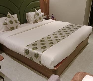 Virar Hotel | vishnu pratibha executive rooms