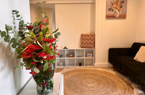 Sandy Bay Apartment | Vista Bliss