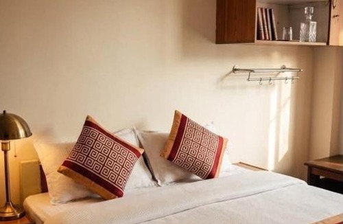 BTM Layout Hotel | Vp residency