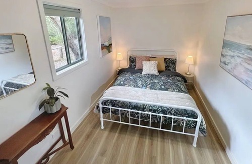 Wallington Cabin | Vrbo Property