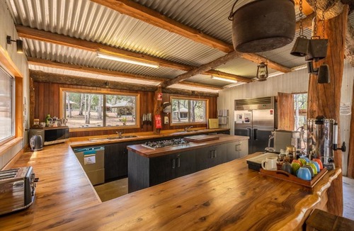 Upper Dawson Other | Wallaroo Outback Retreat - Glamping Tents Carnarvon Gorge