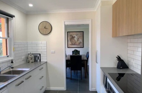 Scullin Apartment | Warm and Spacious 5BR Home w/WIFI&Multiple Parking